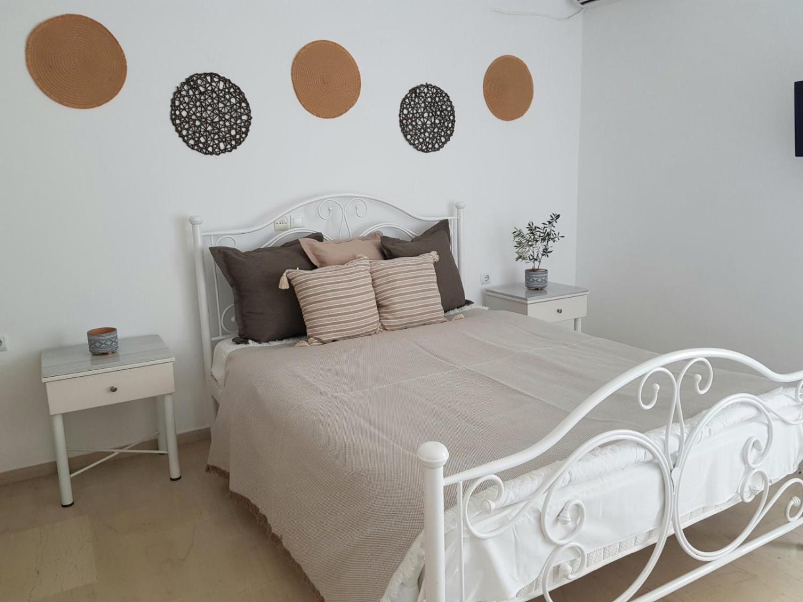 Yialos Studios Skala  Luaran gambar
